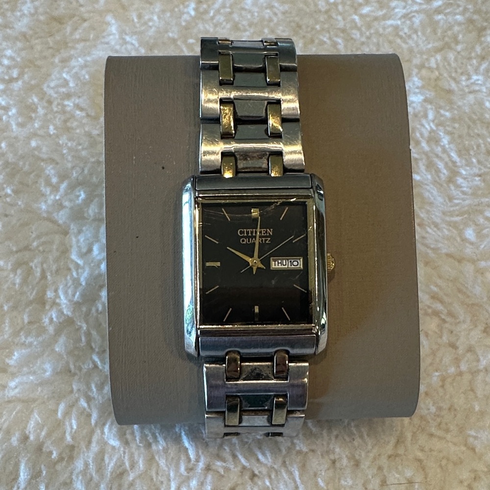 Citizen two toned vintage watch